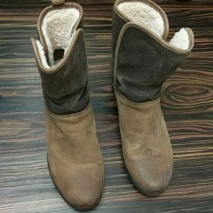 UGG Women's ankle boots